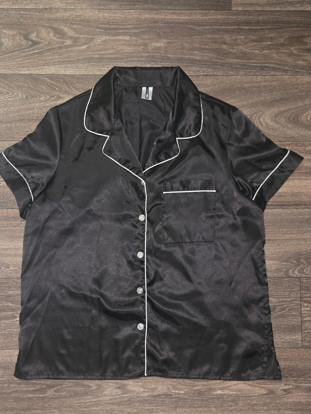 Forever 21 Satin Button Up Pajama Top – Size 1X NWOT